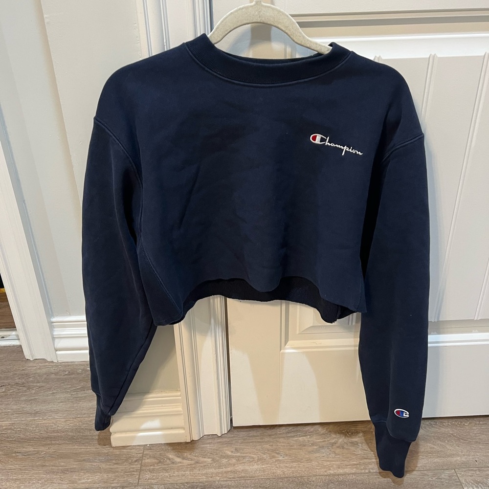 navy blue championship crop top